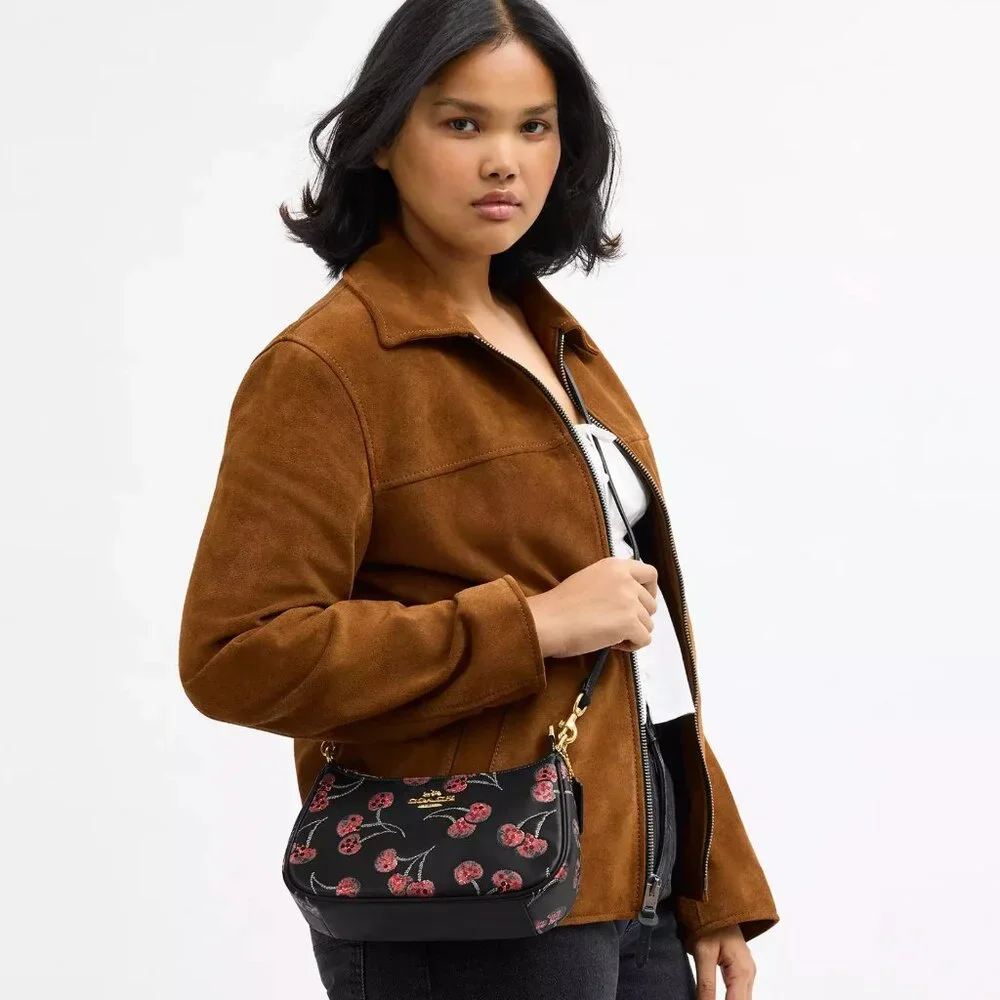 Coach CCZ16 Teri Shoulder Bag Leather Crossbody With Cherry Print NWT - Picture 3 of 12